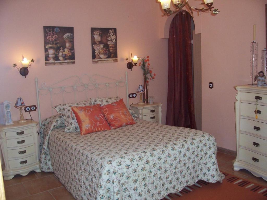 Laurel De La Reina Bed & Breakfast - Boutique La Zubia  Kamer foto