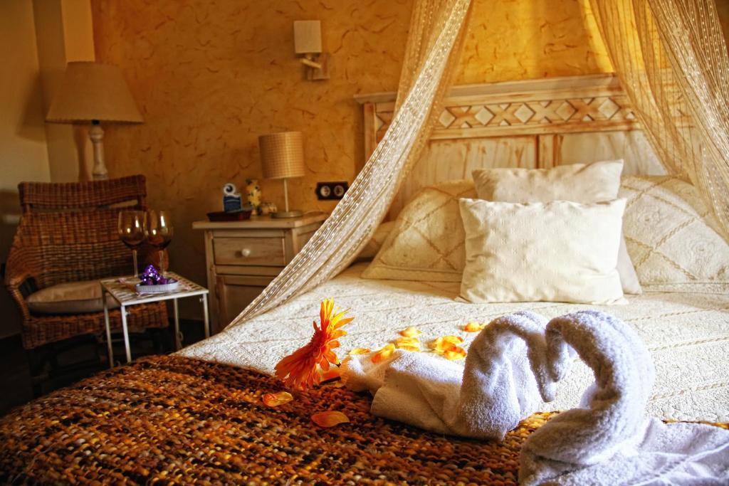 Laurel De La Reina Bed & Breakfast - Boutique La Zubia  Buitenkant foto